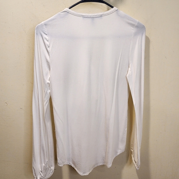WHBM Chic Off White Ruffled V-Neck Long Sleeves Top Size XXS - Picture 5 of 11